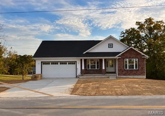 Photo 2 of Single family home for sale at 547 Vineland School Rd, De Soto, MO 63020 | MLS# MIS26060480 | Listing updated on 2026-10-28