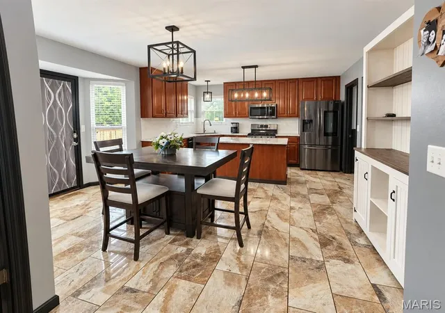 Photo 4 of Single family home for sale at 2548 Autumn Flds Ln, Wentzville, MO 63385 | MLS# MIS26060491 | Listing updated on 2026-10-05