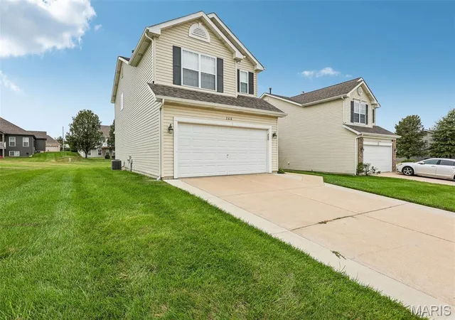 Photo 1 of Townhouse for sale at 206 Colonial Xing, Wentzville, MO 63385 | MLS# MIS26060493 | Listing updated on 2026-09-28