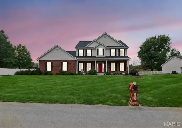 Photo 4 of Single family home for sale at 624 Timberline Dr, Waterloo, IL 62298 | MLS# MIS26060497 | Listing updated on 2026-10-05