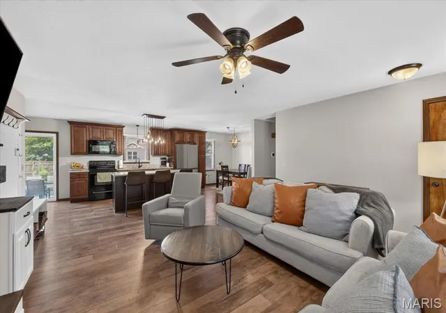 Photo 3 of Single family home for sale at 509 Thistle Ln, Swansea, IL 62226 | MLS# MIS26060504 | Listing updated on 2026-09-21