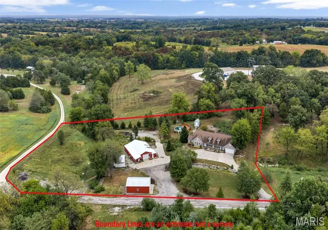Photo 4 of Single family home for sale at 130 Justus Ln, Old Monroe, MO 63369 | MLS# MIS26060511 | Listing updated on 2026-10-05