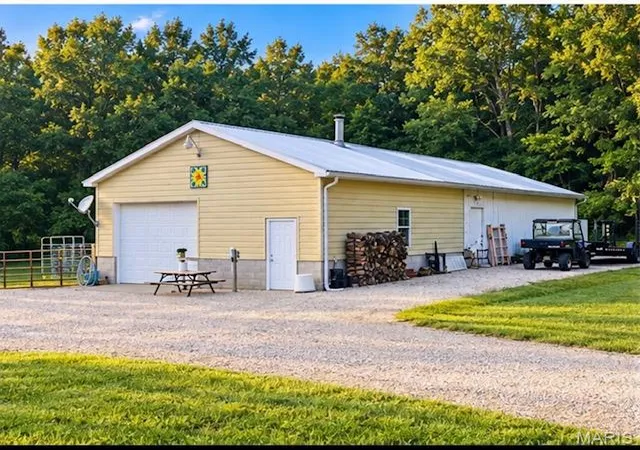 Photo 4 of Single family home for sale at 16863 Bcr 304, Marble Hill, MO 63764 | MLS# MIS26060516 | Listing updated on 2026-09-21