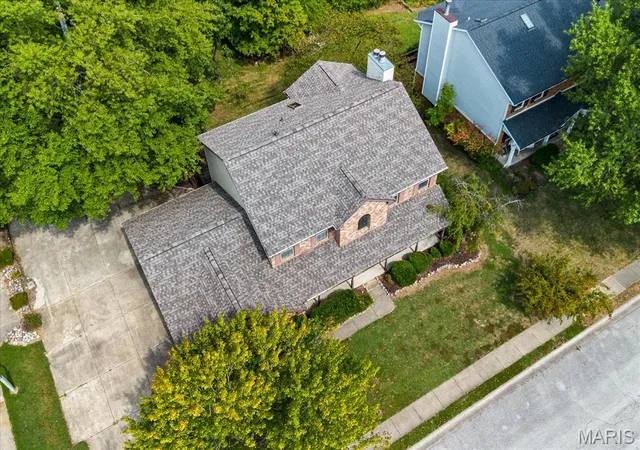 Photo 3 of Sale Pending at 1245 Tanglewood Tr, O Fallon, IL 62269 | MLS# MIS26060517 | Listing updated on 2026-10-08