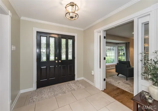 Photo 4 of Single family home for sale at 7466 Capilia Dr, Saint Louis, MO 63123 | MLS# MIS26060518 | Listing updated on 2026-10-08