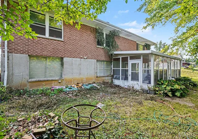 Photo 1 of Single family home for sale at 818 S Rapp Ave, Columbia, IL 62236 | MLS# MIS26060547 | Listing updated on 2026-09-20