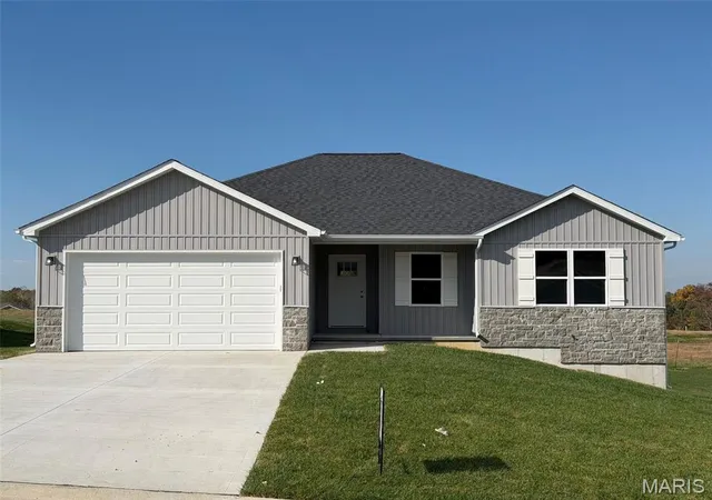 Single family home for sale at 28503 Shallow Water Rd, Warrenton, MO 63383 | MLS# MIS26060554