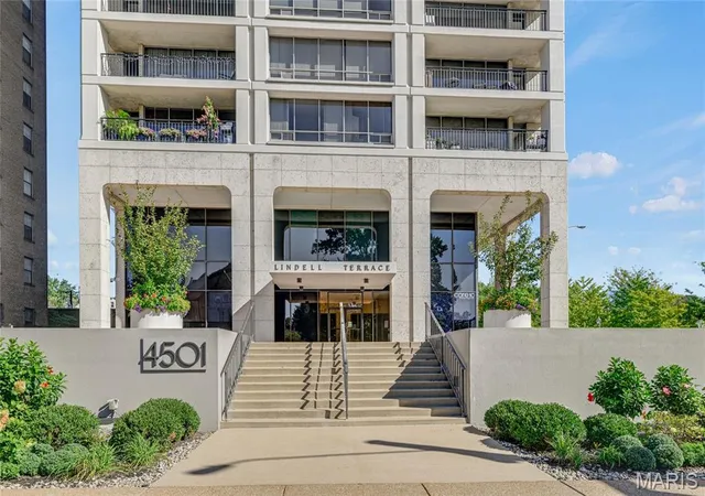 Photo 2 of Condo for sale at 4501 Lindell Blvd #4A, Saint Louis, MO 63108 | MLS# MIS26060555 | Listing updated on 2026-10-05