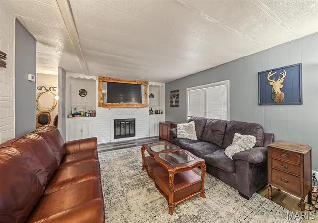 Photo 3 of Manufactured home for sale at 13130 County Rd 7240, Newburg, MO 65550 | MLS# MIS26060557 | Listing updated on 2026-10-02