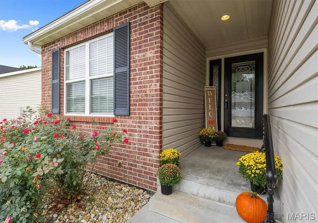 Photo 3 of Single family home for sale at 485 Bandmour Pl, O Fallon, IL 62269 | MLS# MIS26060567 | Listing updated on 2026-09-23