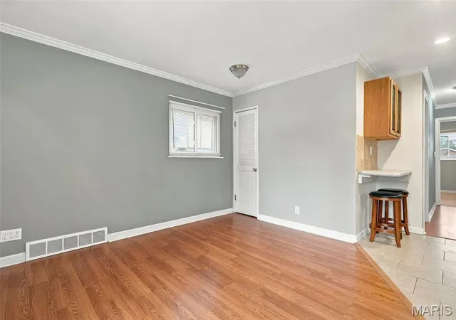 Photo 4 of Single family home for sale at 7614 Tennessee Ave, Saint Louis, MO 63111 | MLS# MIS26060572 | Listing updated on 2026-09-23