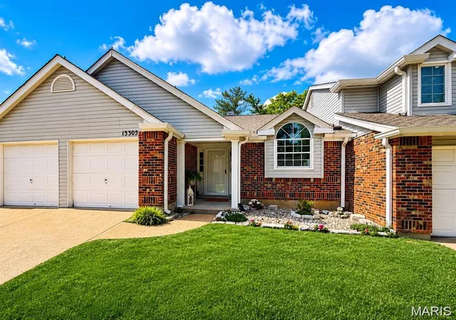 Photo 1 of Condo for sale at 13305 Woodlake Village Ct, Saint Louis, MO 63141 | MLS# MIS26060573 | Listing updated on 2026-09-25