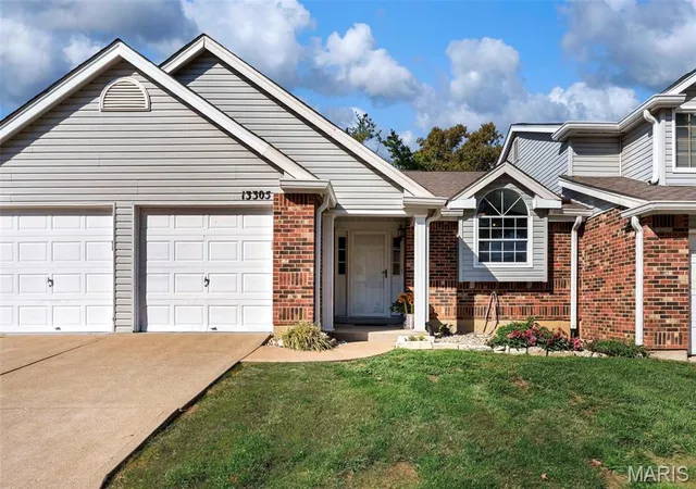 Condo for sale at 13305 Woodlake Village Ct, Saint Louis, MO 63141 | MLS# MIS26060573