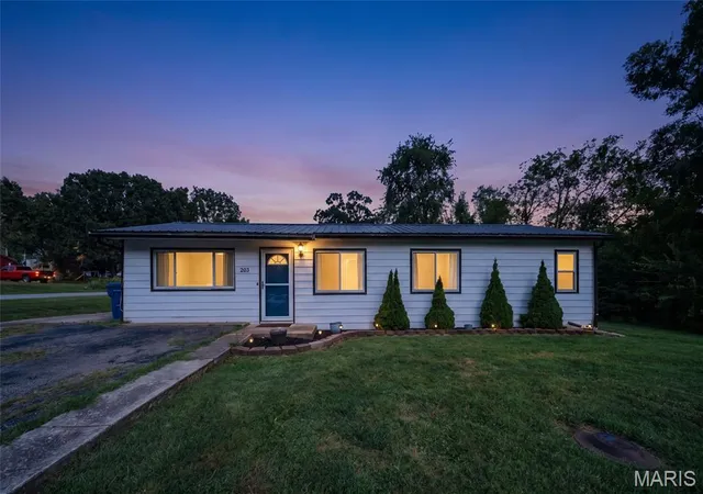 Photo 25 of Single family home for sale at 203 N Ellen St, Dixon, MO 65459 | MLS# MIS26060581 | Listing updated on 2026-10-05