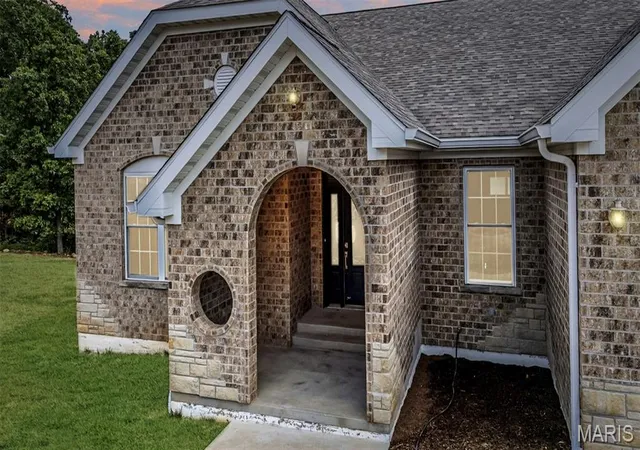Photo 2 of Single family home for sale at 4606 Sundown Trl, Barnhart, MO 63012 | MLS# MIS26060600 | Listing updated on 2026-09-25