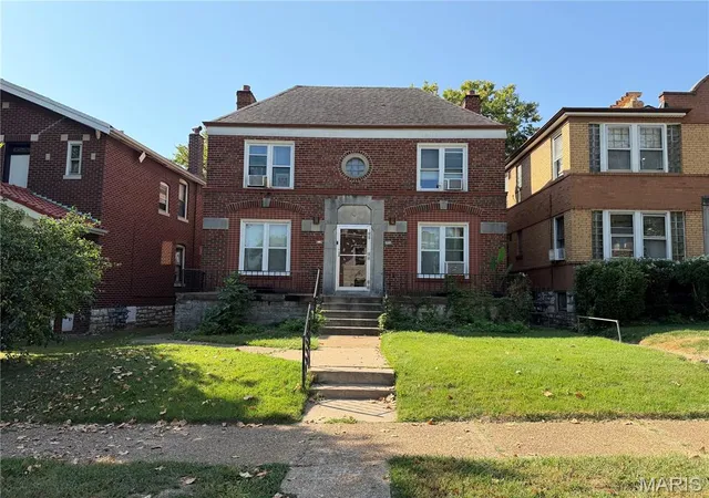 Photo 1 of Multi family home for sale at 4928 Winona Ave, Saint Louis, MO 63109 | MLS# MIS26060601 | Listing updated on 2026-09-19