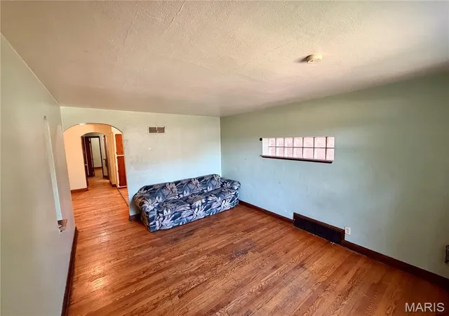 Photo 2 of Multi family home for sale at 4928 Winona Ave, Saint Louis, MO 63109 | MLS# MIS26060601 | Listing updated on 2026-09-19
