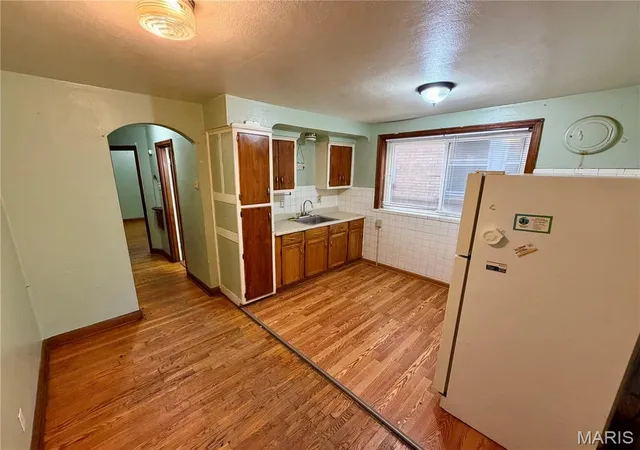 Photo 4 of Multi family home for sale at 4928 Winona Ave, Saint Louis, MO 63109 | MLS# MIS26060601 | Listing updated on 2026-09-19