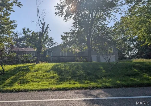 Photo 1 of Single family home for sale at 12816 Bellefontaine Rd, Saint Louis, MO 63138 | MLS# MIS26060608 | Listing updated on 2026-09-20