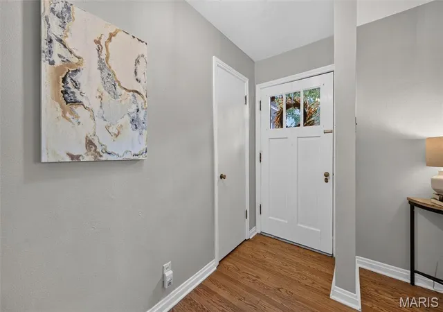Photo 3 of Single family home for sale at 1424 Ronald Dr, Saint Louis, MO 63119 | MLS# MIS26060614 | Listing updated on 2026-09-23