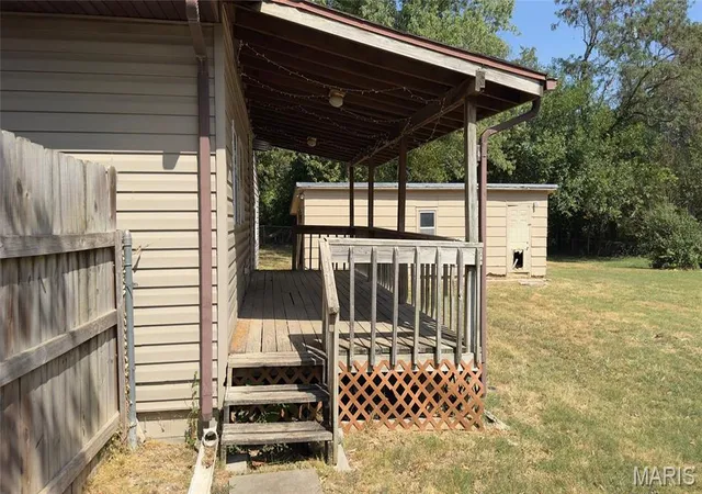 Photo 2 of Single family home for sale at 906 N Homewood Ave, Springfield, MO 65803 | MLS# MIS26060637 | Listing updated on 2026-09-19