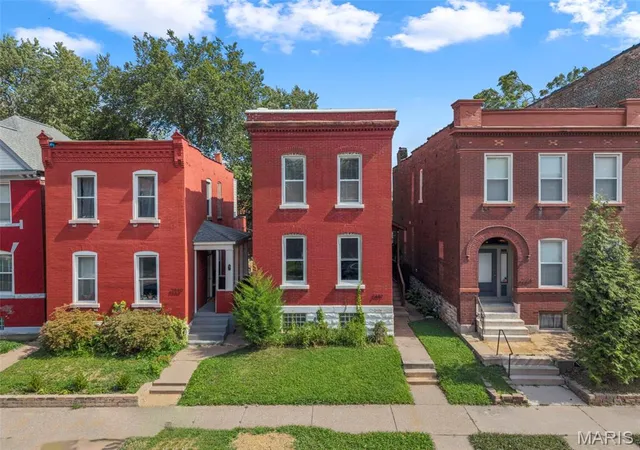 Photo 1 of Single family home for sale at 3442 California Ave, Saint Louis, MO 63118 | MLS# MIS26060638 | Listing updated on 2026-10-09