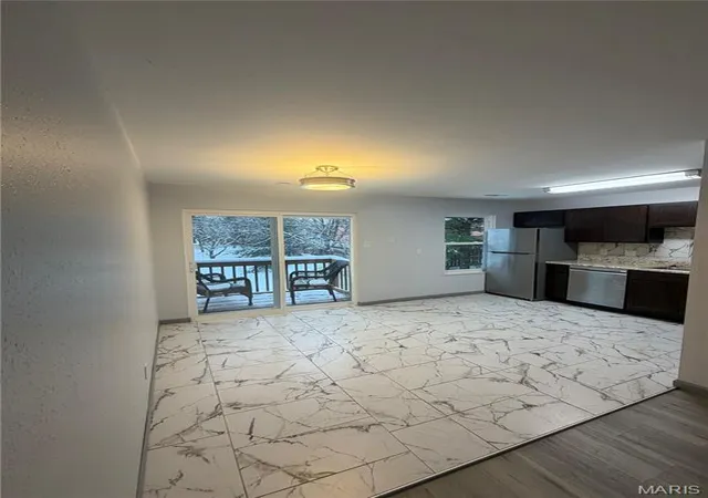Listing Photo 4 - Condo for sale in building located at 2049 New Sun Dr, Florissant, MO 63031