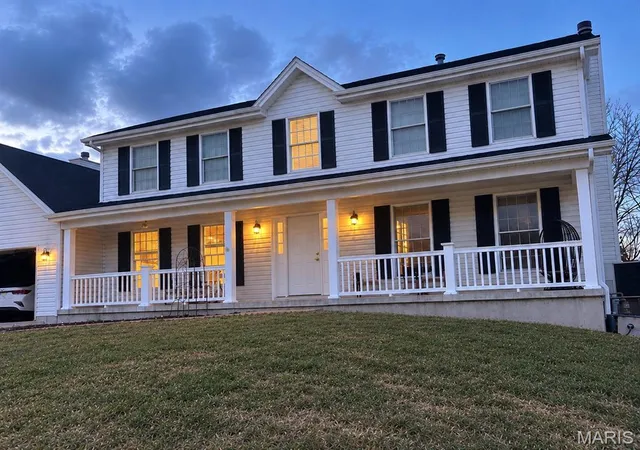 Photo 1 of Single family home for sale at 8 Jacobs Pl Ct, Saint Peters, MO 63376 | MLS# MIS26060649 | Listing updated on 2026-09-20