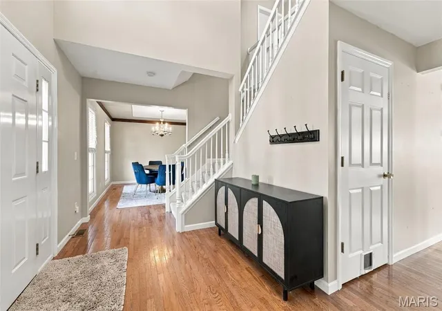 Photo 3 of Single family home for sale at 8 Jacobs Pl Ct, Saint Peters, MO 63376 | MLS# MIS26060649 | Listing updated on 2026-09-20