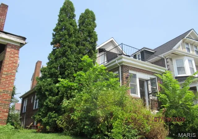 Photo 3 of Single family home for sale at 4569 Lewis Pl, Saint Louis, MO 63113 | MLS# MIS26060651 | Listing updated on 2026-09-19
