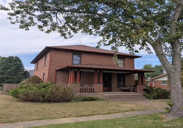 Photo 1 of Single family home for sale at 511 S 3rd Street, Owensville, MO 65066 | MLS# MIS26060660 | Listing updated on 2026-10-01