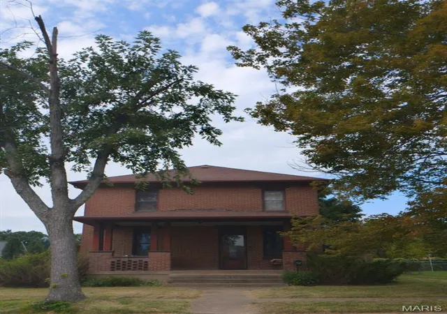 Photo 3 of Single family home for sale at 511 S 3rd Street, Owensville, MO 65066 | MLS# MIS26060660 | Listing updated on 2026-10-01