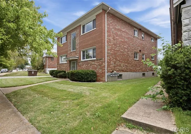 Photo 1 of Multi family home for sale at 4960 Oleatha Ave, Saint Louis, MO 63139 | MLS# MIS26060662 | Listing updated on 2026-09-28