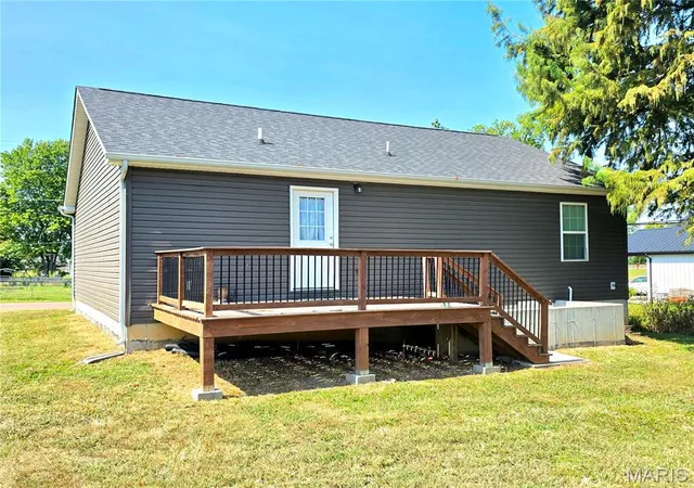 Photo 3 of Single family home for sale at 34 S Olive St, Sullivan, MO 63080 | MLS# MIS26060671 | Listing updated on 2026-09-23