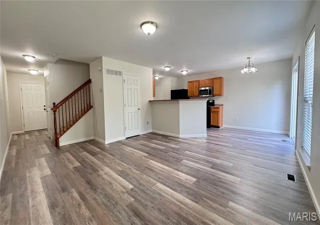 Photo 1 of Single family home for sale at 722 Wayland Dr, O Fallon, MO 63366 | MLS# MIS26060674 | Listing updated on 2026-09-25