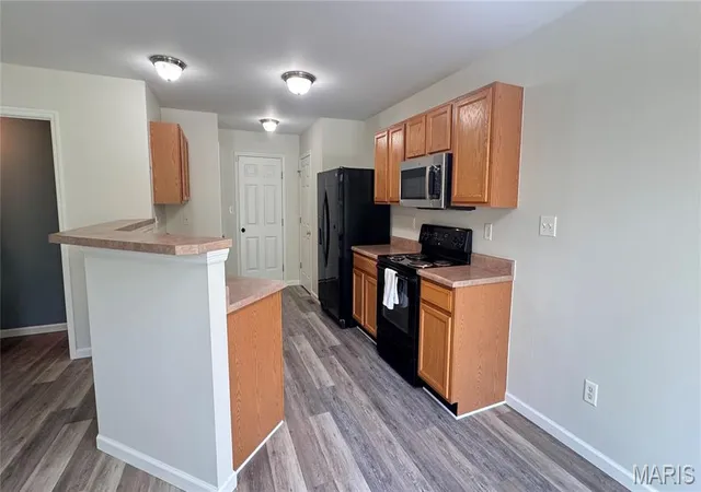 Photo 2 of Single family home for sale at 722 Wayland Dr, O Fallon, MO 63366 | MLS# MIS26060674 | Listing updated on 2026-09-25