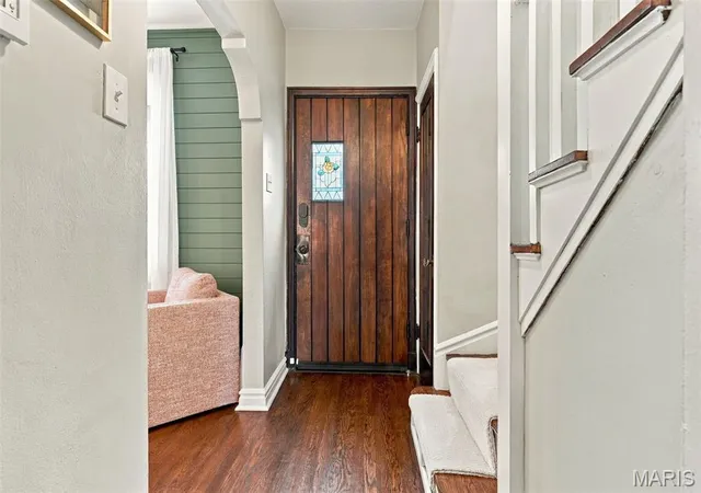 Photo 4 of Sale Pending at 5644 Eichelberger St, Saint Louis, MO 63109 | MLS# MIS26060679 | Listing updated on 2026-09-27