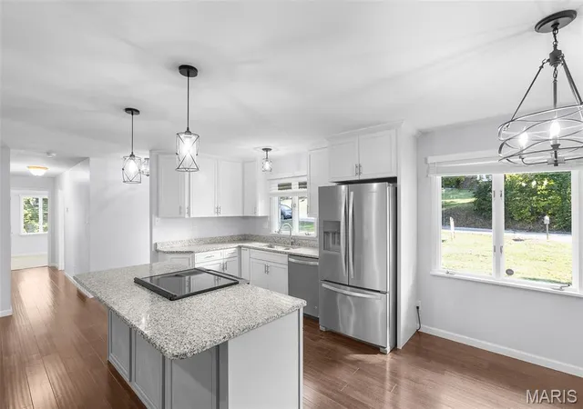 Photo 4 of Single family home for sale at 1107 S Shawnee Blvd, Jackson, MO 63755 | MLS# MIS26060693 | Listing updated on 2026-09-28