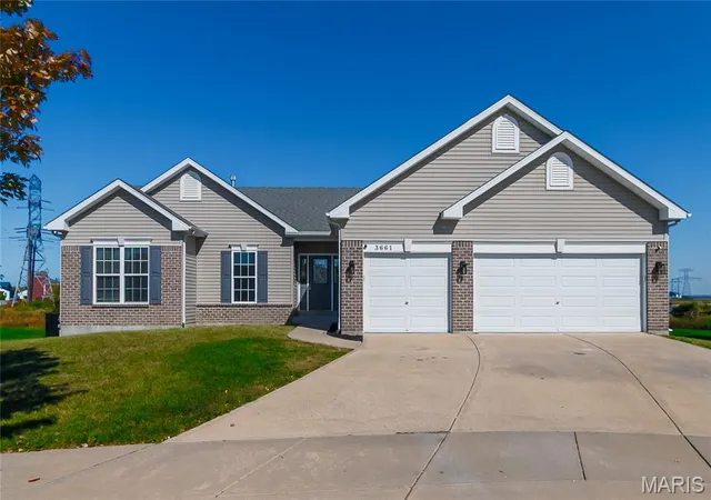 Photo 2 of Single family home for sale at 3661 Sweetwater Xing Pl, Saint Charles, MO 63301 | MLS# MIS26060695 | Listing updated on 2026-10-09