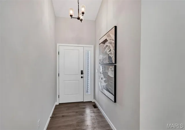 Photo 3 of Single family home for sale at 128 Kreder Ct, Saint Charles, MO 63304 | MLS# MIS26060700 | Listing updated on 2026-09-30