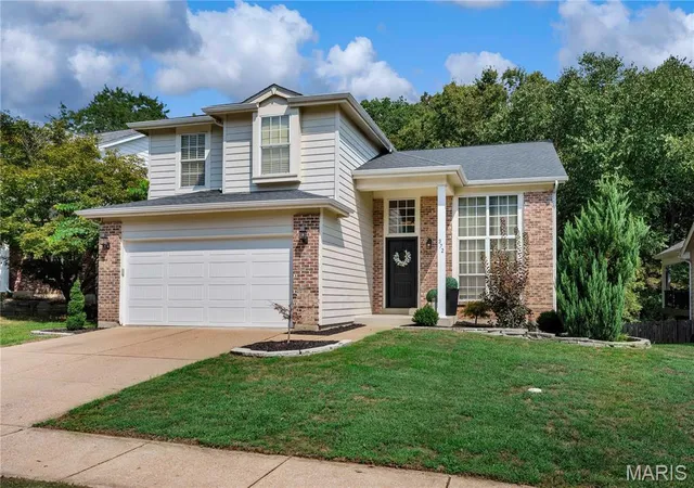 Single family home for sale at 372 Buckhurst Dr, Ballwin, MO 63021 | MLS# MIS26060704