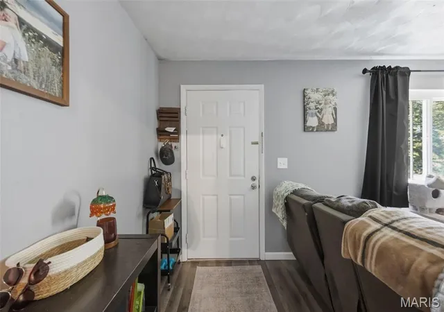 Photo 3 of Single family home for sale at 1003 Glendale St, Potosi, MO 63664 | MLS# MIS26060723 | Listing updated on 2026-10-15