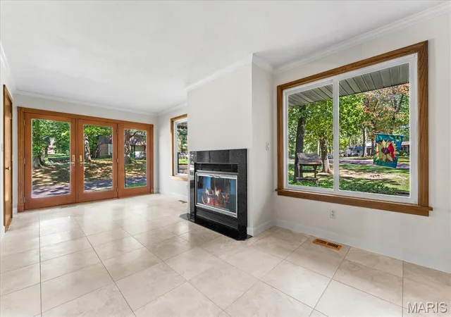 Photo 4 of Single family home for sale at 18 Rue Deau Ville Dr, Belleville, IL 62226 | MLS# MIS26060728 | Listing updated on 2026-10-09