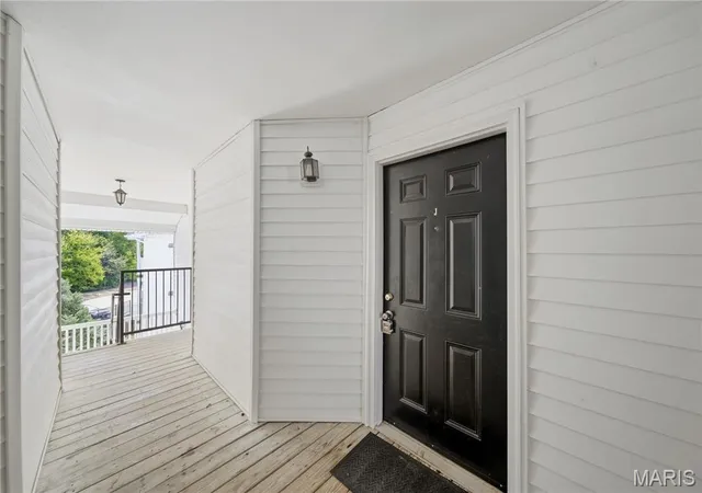 Photo 3 of Condo for sale at 450 Benton Dr #J, Saint Peters, MO 63376 | MLS# MIS26060742 | Listing updated on 2026-09-23