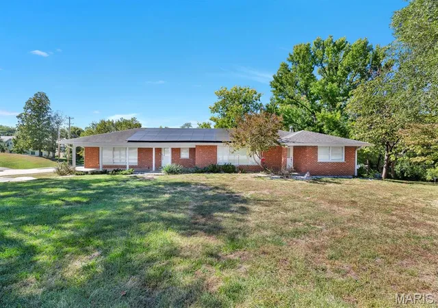 Single family home for sale at 1 Saint Anthony Dr, Saint Peters, MO 63376 | MLS# MIS26060747