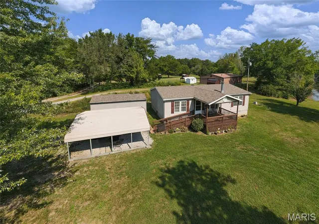Manufactured home for sale at 1433 Elkville Blacktop, Elkville, IL 62932 | MLS# MIS26060749