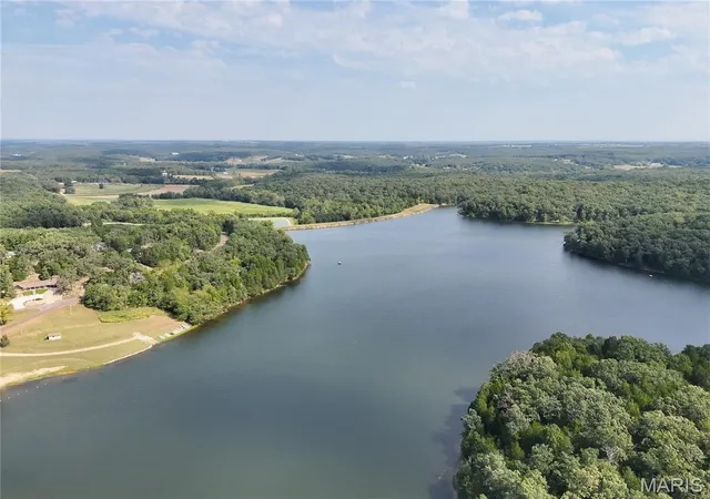 Photo 1 of Sale Pending at 3012 Lake Northwoods Rd, Owensville, MO 65066 | MLS# MIS26060751 | Listing updated on 2026-09-30
