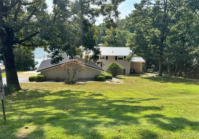 Photo 4 of Sale Pending at 3012 Lake Northwoods Rd, Owensville, MO 65066 | MLS# MIS26060751 | Listing updated on 2026-09-30