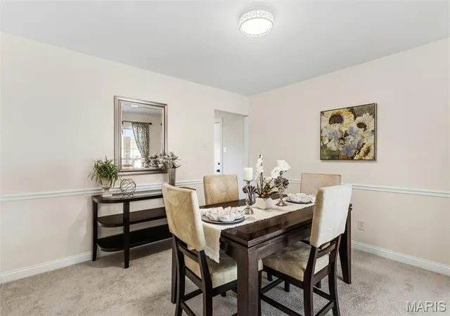 Photo 3 of Single family home for sale at 12150 Lake Meade Dr, Saint Louis, MO 63146 | MLS# MIS26060767 | Listing updated on 2026-09-27