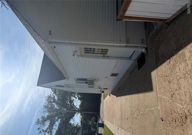 Photo 3 of Single family home for sale at 2315 Wengler Ave, Saint Louis, MO 63114 | MLS# MIS26060771 | Listing updated on 2026-10-05